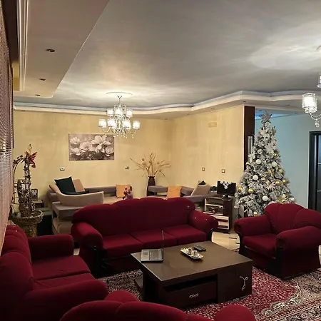 Villa Mani *