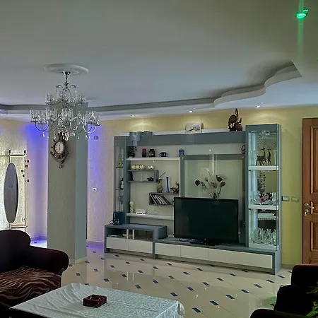Villa Mani